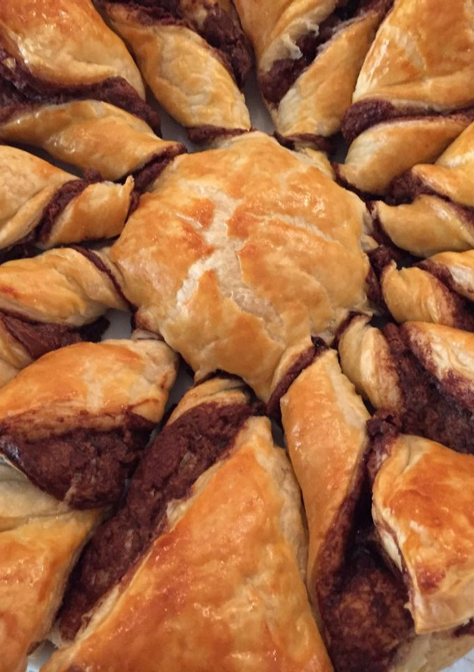 Una foto de Molinillo de hojaldre con chocolate