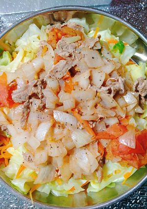 Hình của món BẮP CẢI + CÀ RỐT XÀO BÒ🥗.