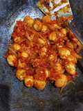 Telur puyuh sambal tomat bawang bombay