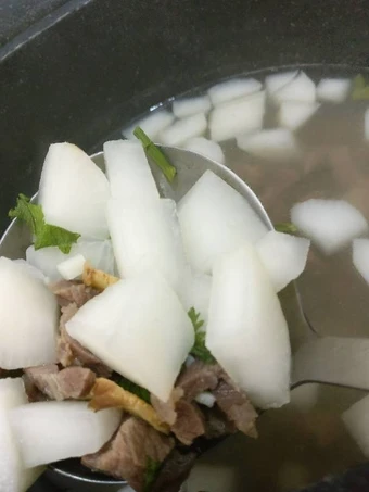 Langkah Gampang Menyiapkan Resep Sop sapi lobak jahe yang Bikin Ngiler