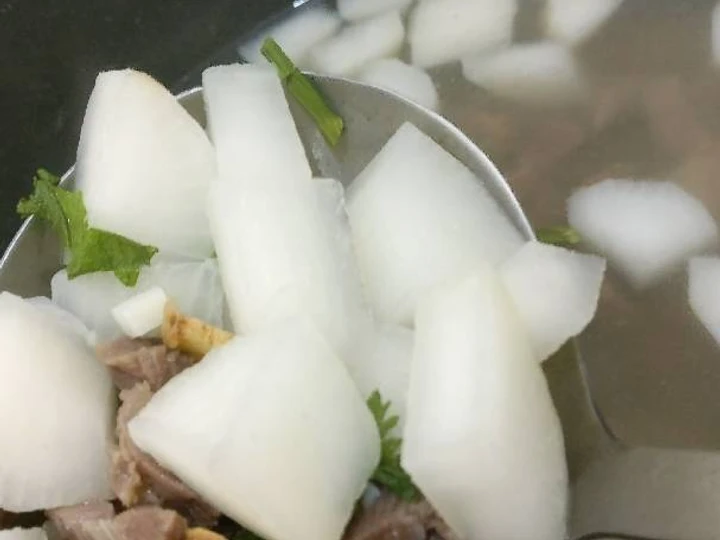 Langkah Gampang Menyiapkan Resep Sop sapi lobak jahe yang Bikin Ngiler