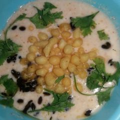 A picture of Boondi raita.