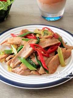 蔥爆豬肉~鮮香下飯好滋味 的食譜成品照片