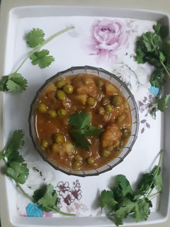 आलू मटर की सब्जी (Aloo Matar Ki Sabji recipe in Hindi) रेसिपी मुख्य फोटो