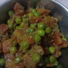 A picture of Gajar matar.