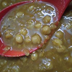 A picture of Buttery Chana for puri.