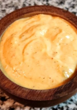 Una foto de Dip de morrón