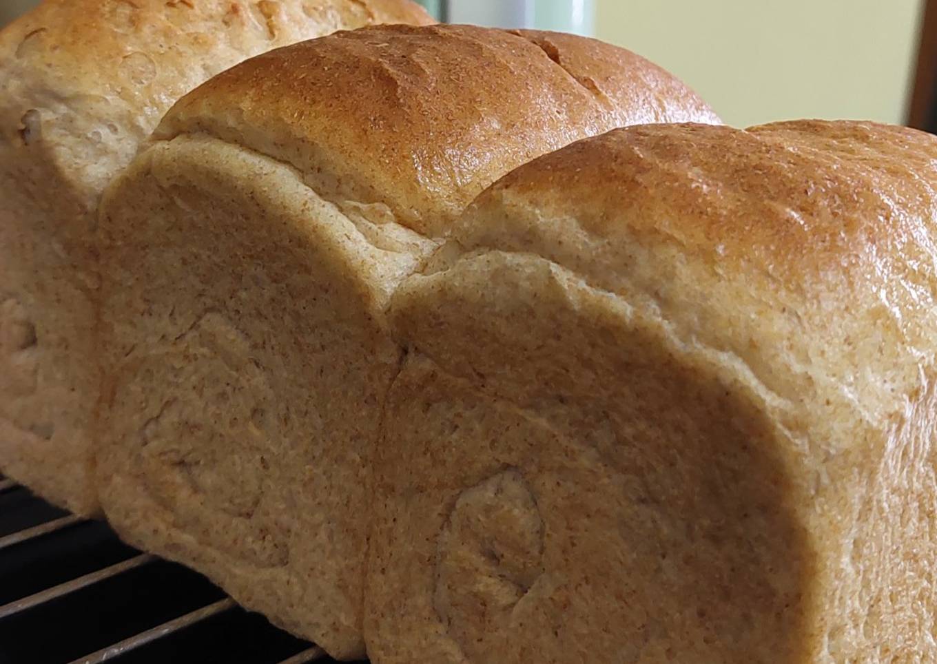 Roti Gandum Empuk