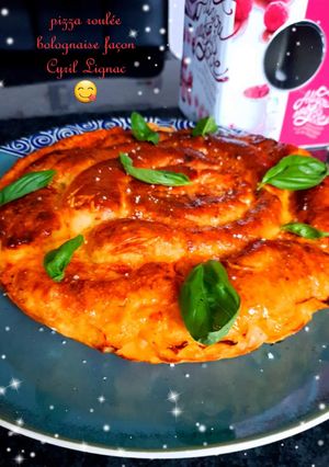 Une photo de Pizza roulée de Cyril Lignac réadaptée au magimix