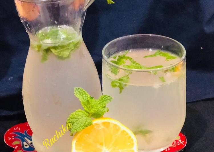 Recipe of Ultimate Mint lemonade