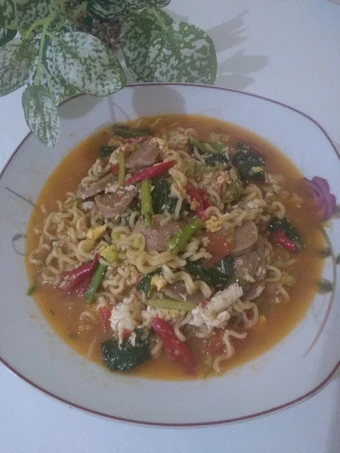 Cara Mudah Membuat Resep Mie Tek- Tek Kuah Pedas yang Menggugah Selera Anti Ribet, Bisa Manjain Lidah