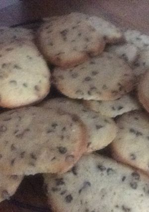 Una foto de Galletas de banana 🍌 con chispas de chocolate