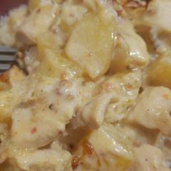 A picture of Chicken Potato Bake.