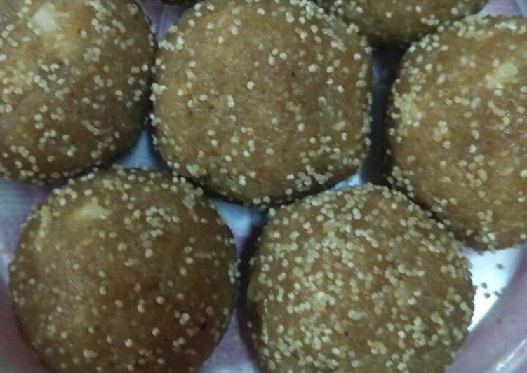 Steps to Prepare Quick Churma ladoo