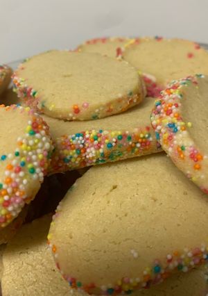 A picture of Condensed Milk Cookies.