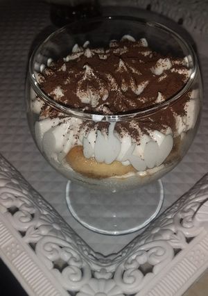 صورة لوصفة تيراميسو في كؤوس
