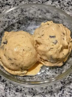 Una foto de Helado de banana split súper fácil!