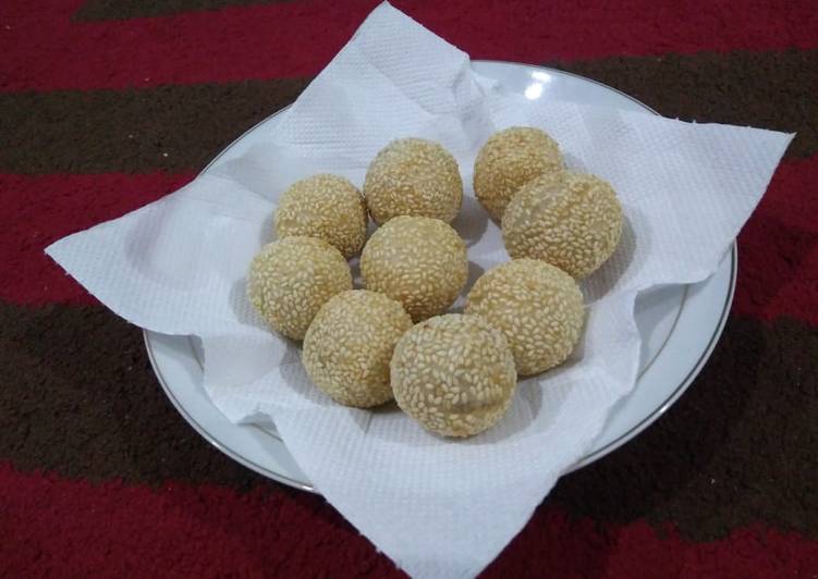 Onde onde garing renyah (isi kacang merah)