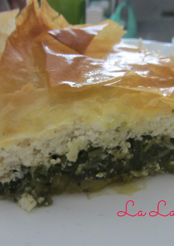 Una foto de Tarta de espinacas, puerros y quesos
