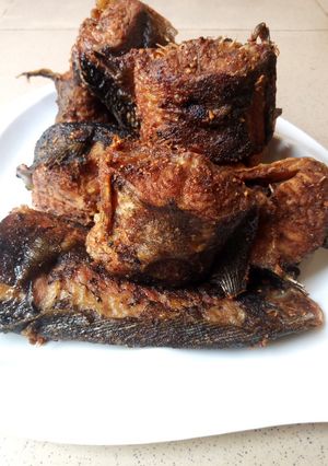 Soyayyen Kifi Tarwada ainihin hoton girkin