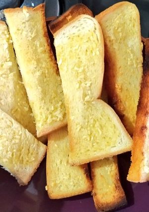 Foto resep Garlic Bread homemade pakai roti tawar