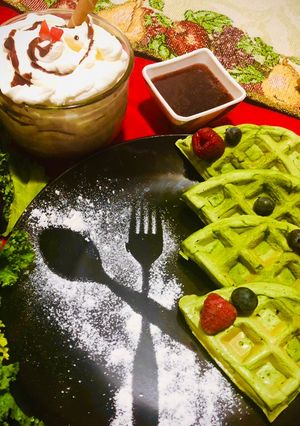 A picture of #HCC#Post_5#rainbow_week_6#Dish_Name_Spinach_Waffle.