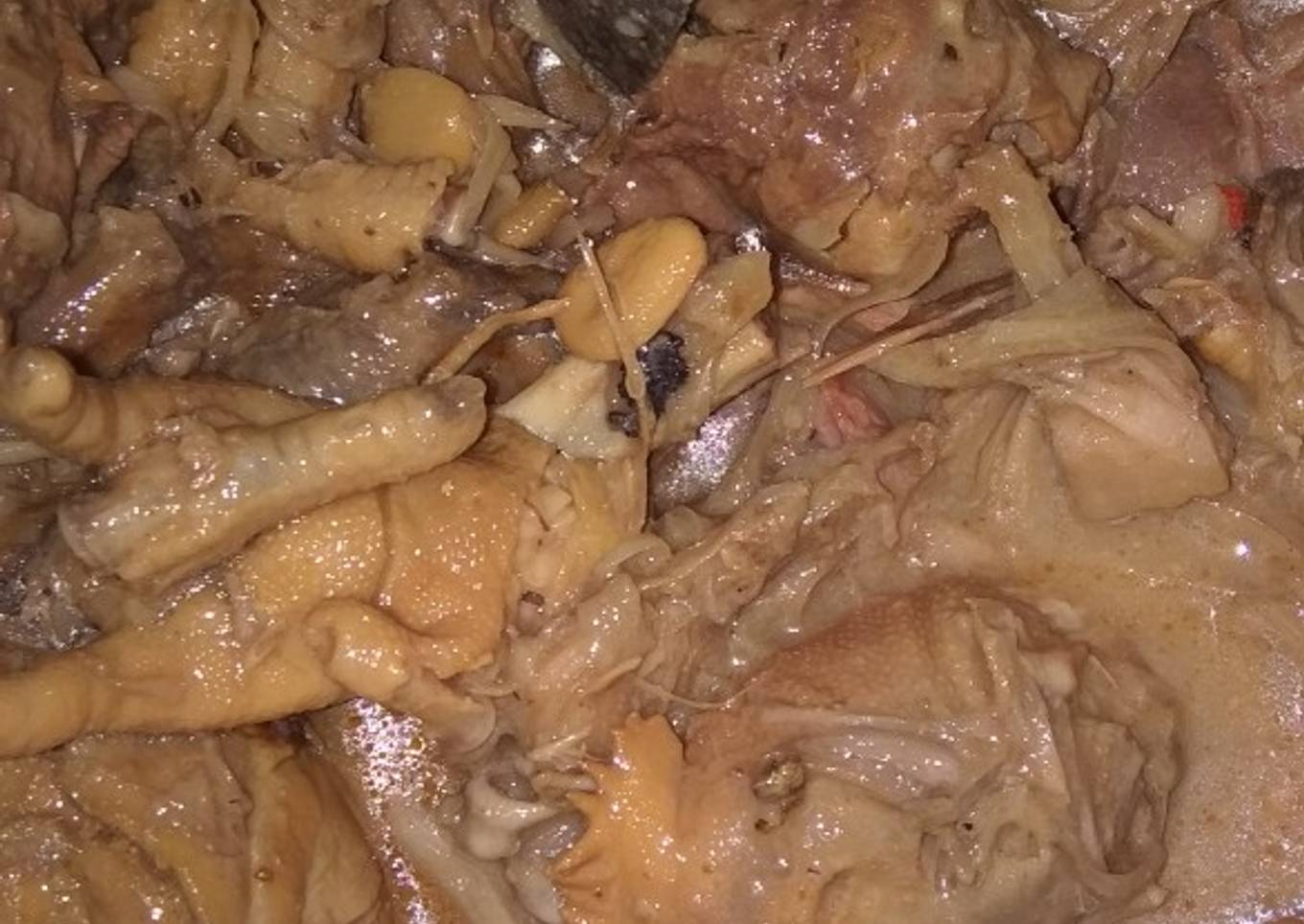 Gudek sepecial kepala & ceker ayam