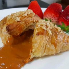 A picture of Thai tea lava croissant.