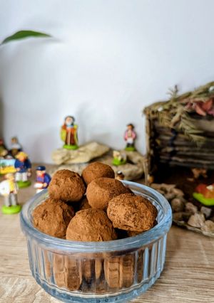 A picture of Vegan Chocolate Truffles.