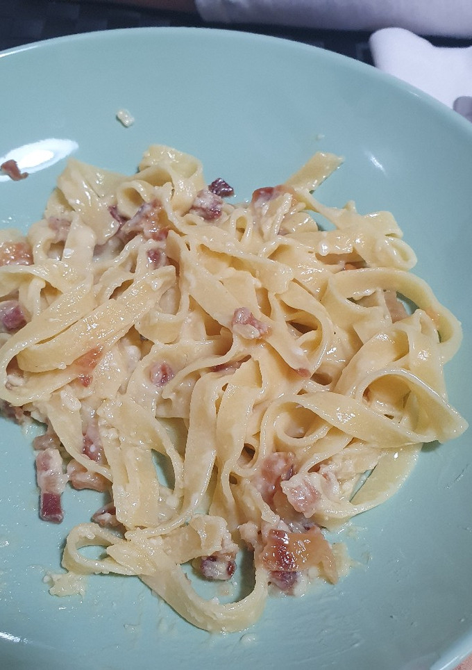 Una foto de Carbonara auténtica. Sin nata!!