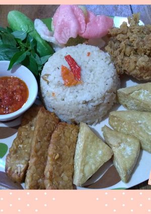 Foto resep Nasi Liwet Magic Com