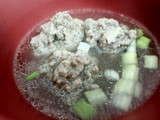 Bola daging anti ribet