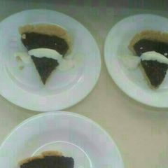 A picture of Treacle tart.
