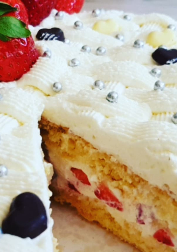 Una foto de Torta (pastel) de fresa