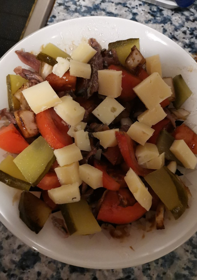 Una foto de Ensalada de todo lo que pillo