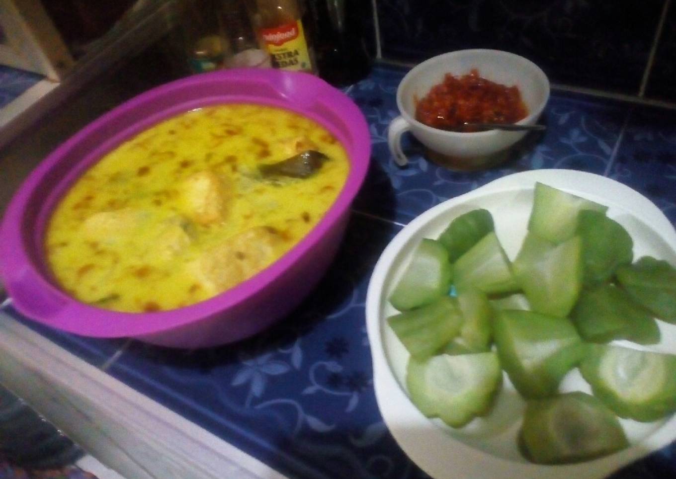 Opor ayam 🐔 + tahu