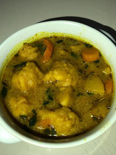 A picture of Vegetable dumplings soup 🍜.