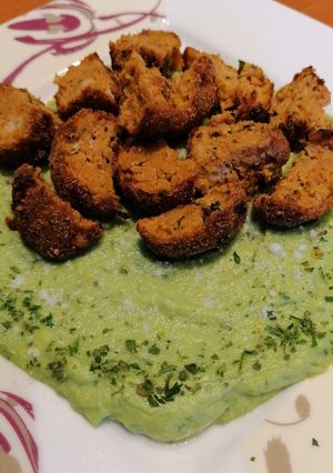 Parmezános brokkolipüré 🥦 recept fotója