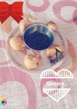 हरा चटनी वडा (Green chutney wada recipe in hindi) रेसिपी मुख्य फोटो