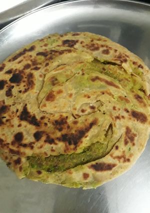 A picture of Mutter(greenpeas) stuffed laccha paratha.