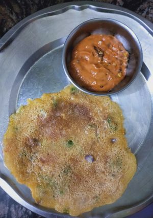 A picture of Rava Uttapam.