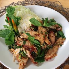 A picture of Spicy Thai Salad • Thai Grilled Pork Salad • Nam Tok Moo |ThaiChef food.