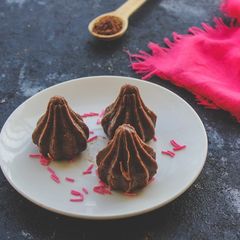A picture of Chocolate Modak.