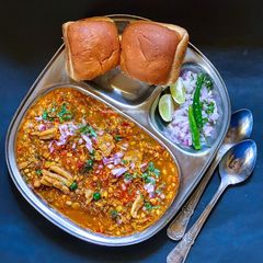 A picture of Missal Pau.