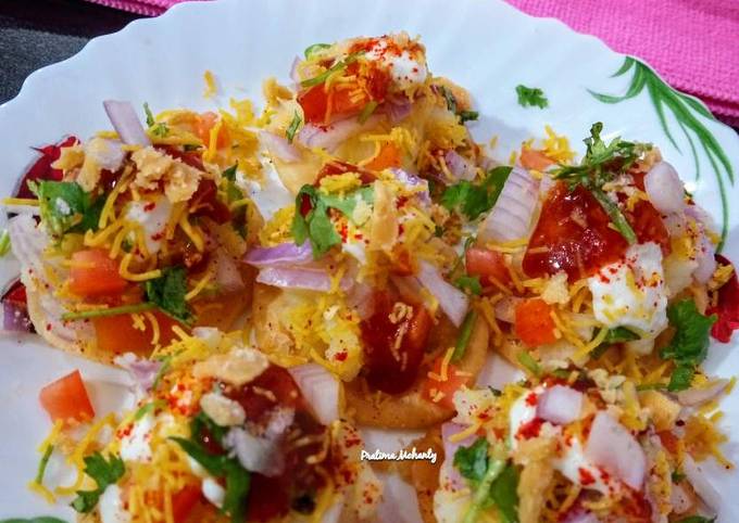 How to Prepare Homemade Papdi Chaat