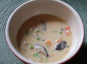 Gombás burgonyaleves recept fotója
