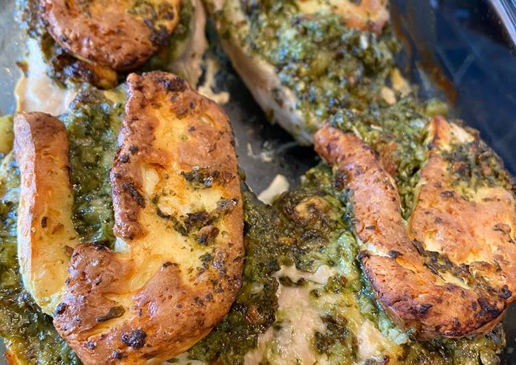 Chicken, Halloumi & homemade almond pesto (from my homegrown basil ๐ฟ)