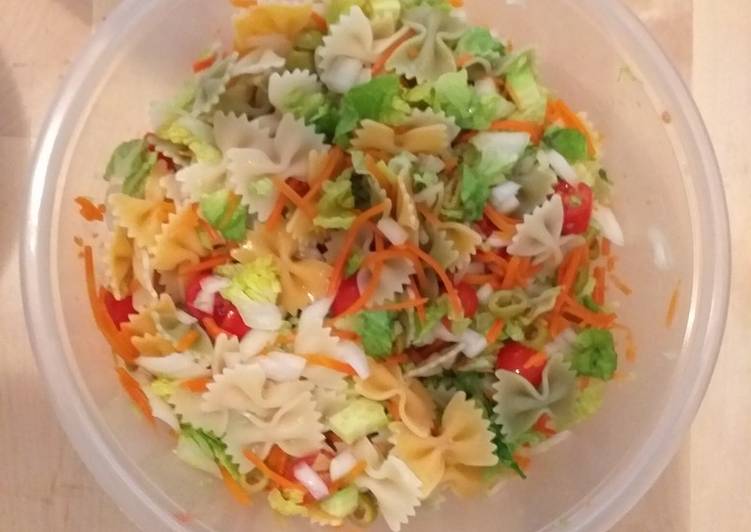 Ensalada de pasta fría Vegetariana