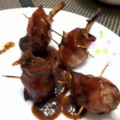 A picture of Bacon Wrapped Chicken Drumettes.