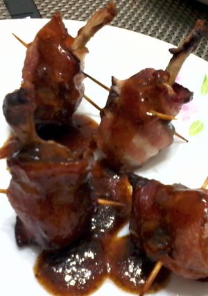 A picture of Bacon Wrapped Chicken Drumettes.